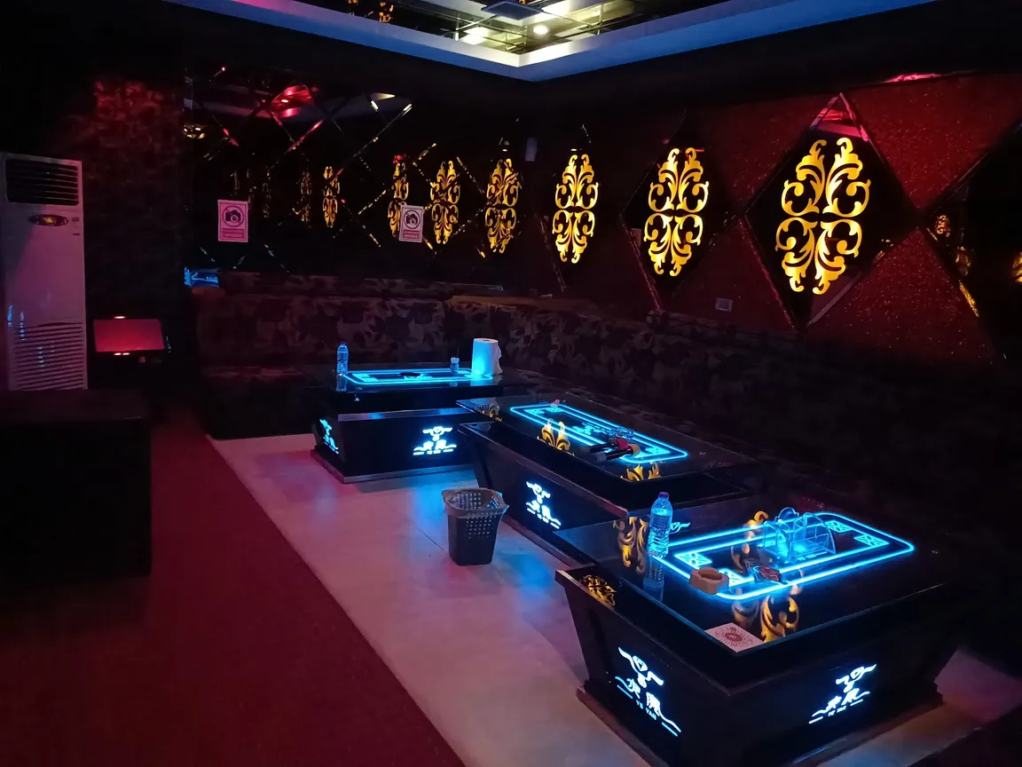 dongfanhui KTV