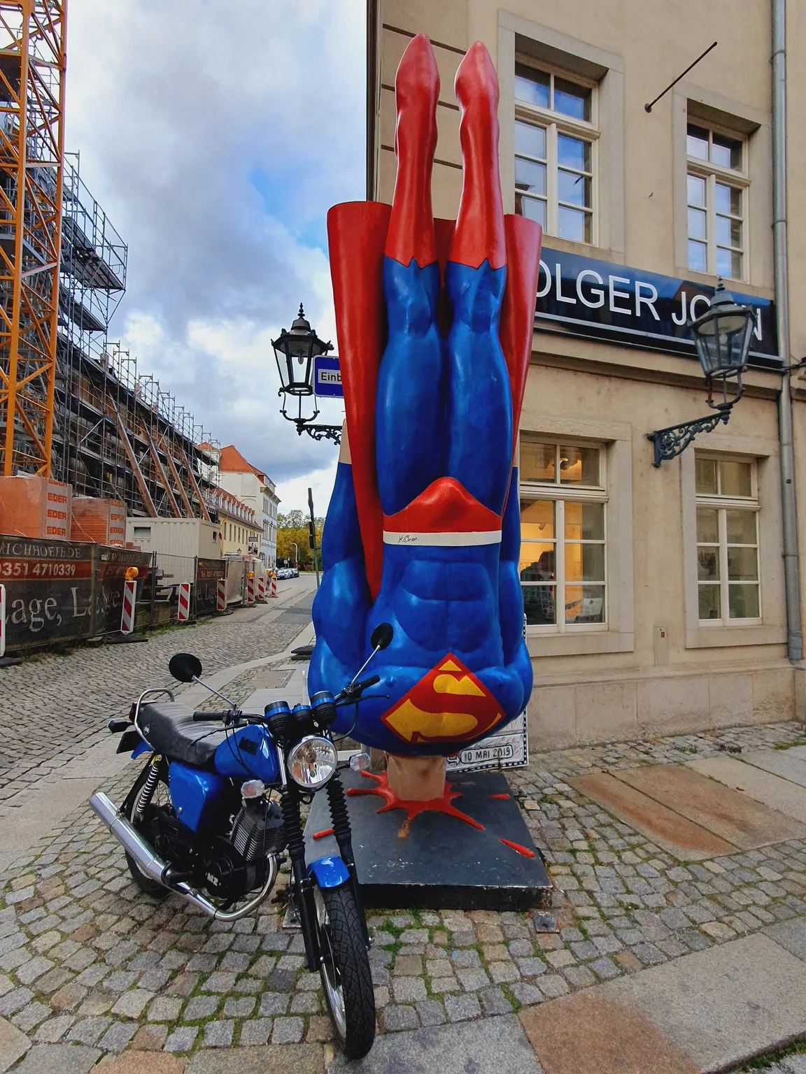 GALERIE HOLGER JOHN
