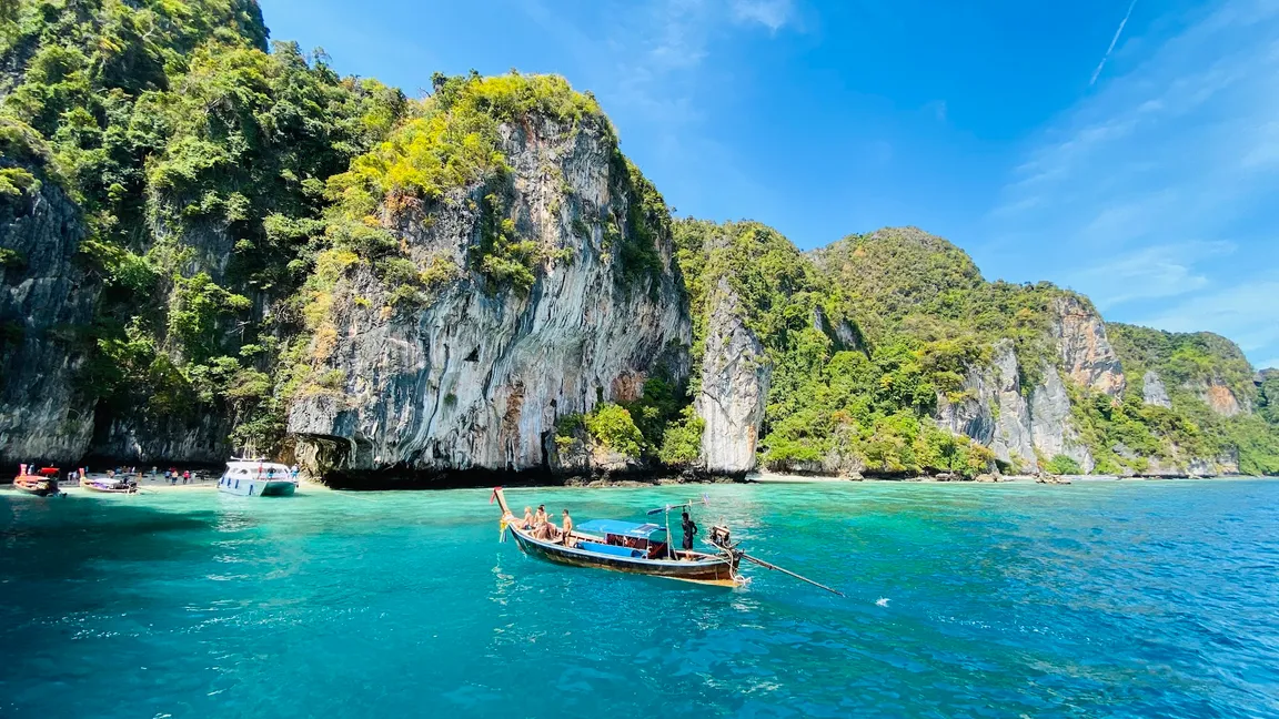 Monkey Bay