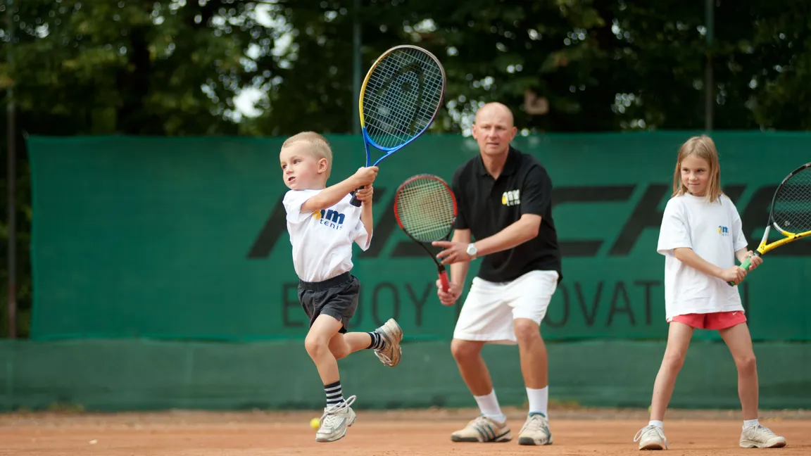 AM TENIS Klub Tenisowy