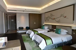 Biquan Hotel