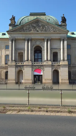 Japanisches Palais