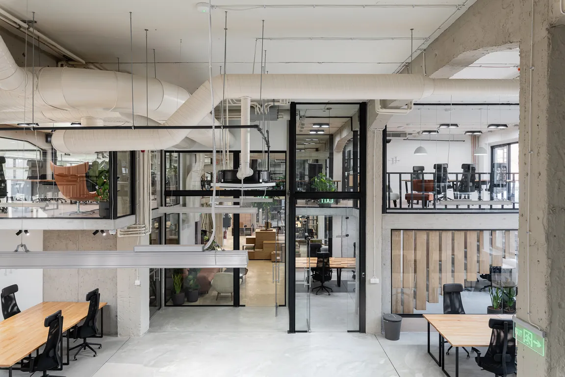 Puzl CowOrKing Budapest