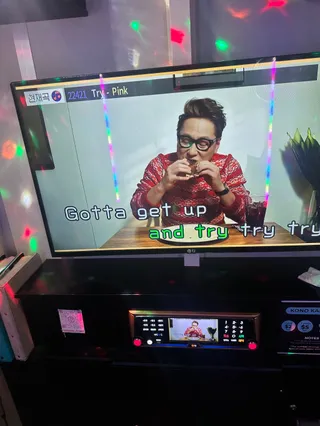 Capsule karaoke