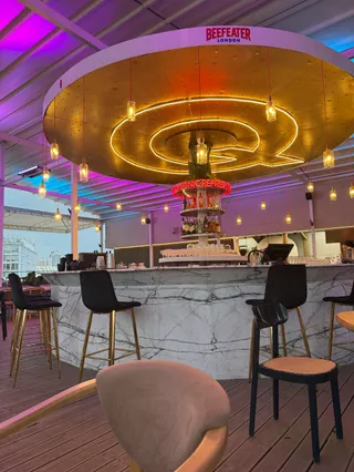 Q Terrace • Rooftop Restaurant & Bar