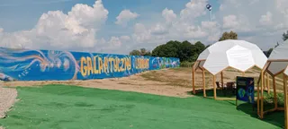 Galaktyczny Labirynt Mikołajki. UFO rozbiło się w mazurskim labiryncie w polu kukurydzy