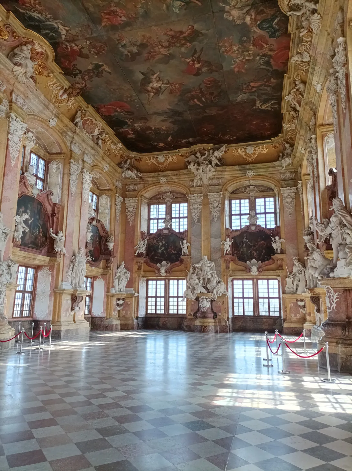 Klasztor Cystersów w Lubiążu