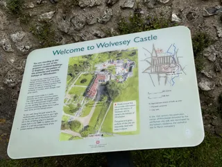 Wolvesey Castle (Old Bishop's Palace)