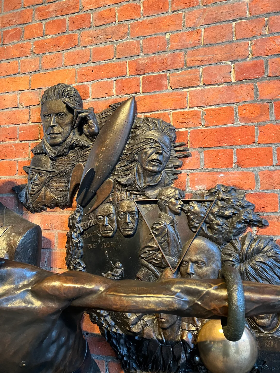 David Bowie Statue