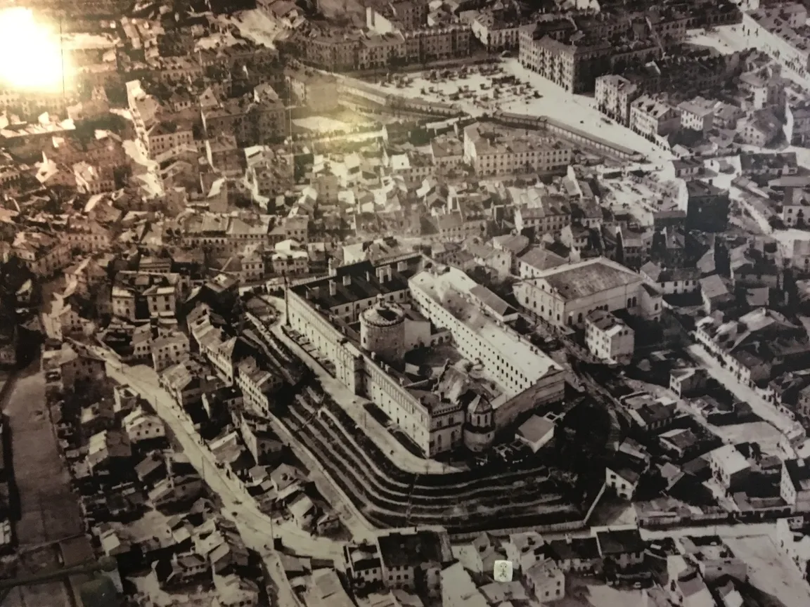 Ośrodek "Brama Grodzka - Teatr NN"