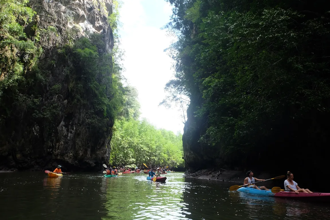 Ao Thalane Kayak Krabi