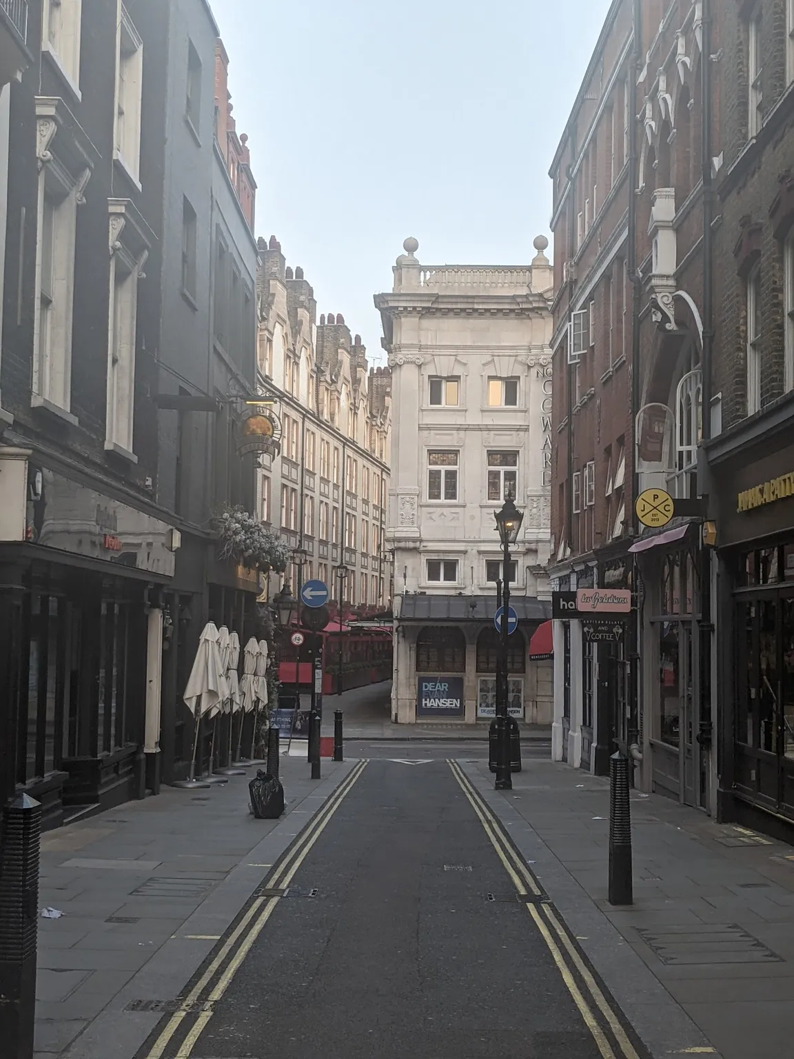 Noël Coward Theatre