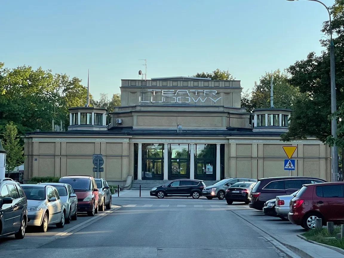 TEATR LUDOWY