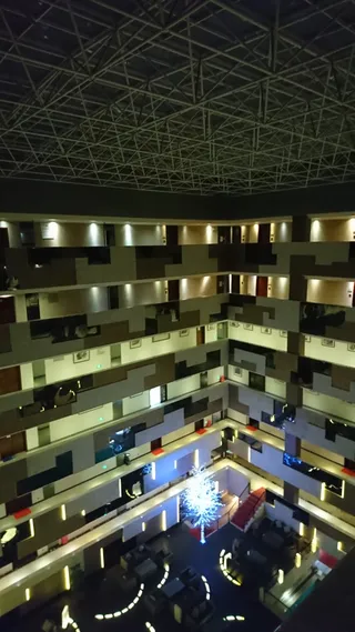 Avant-Garde Hotel
