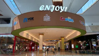 Yas Mall Food Court