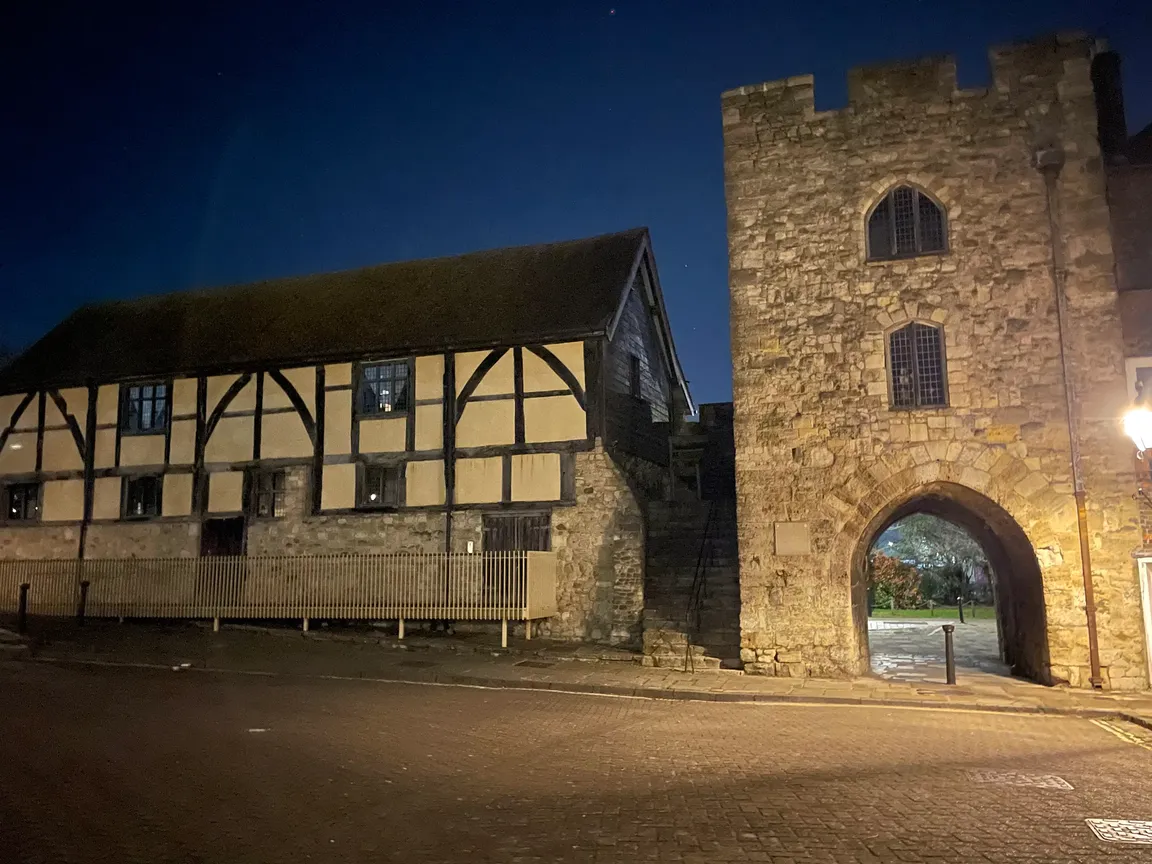 Southampton Ghost Tours