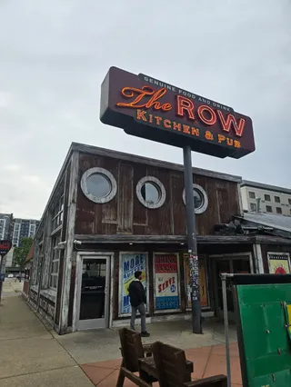 The Row Kitchen & Pub