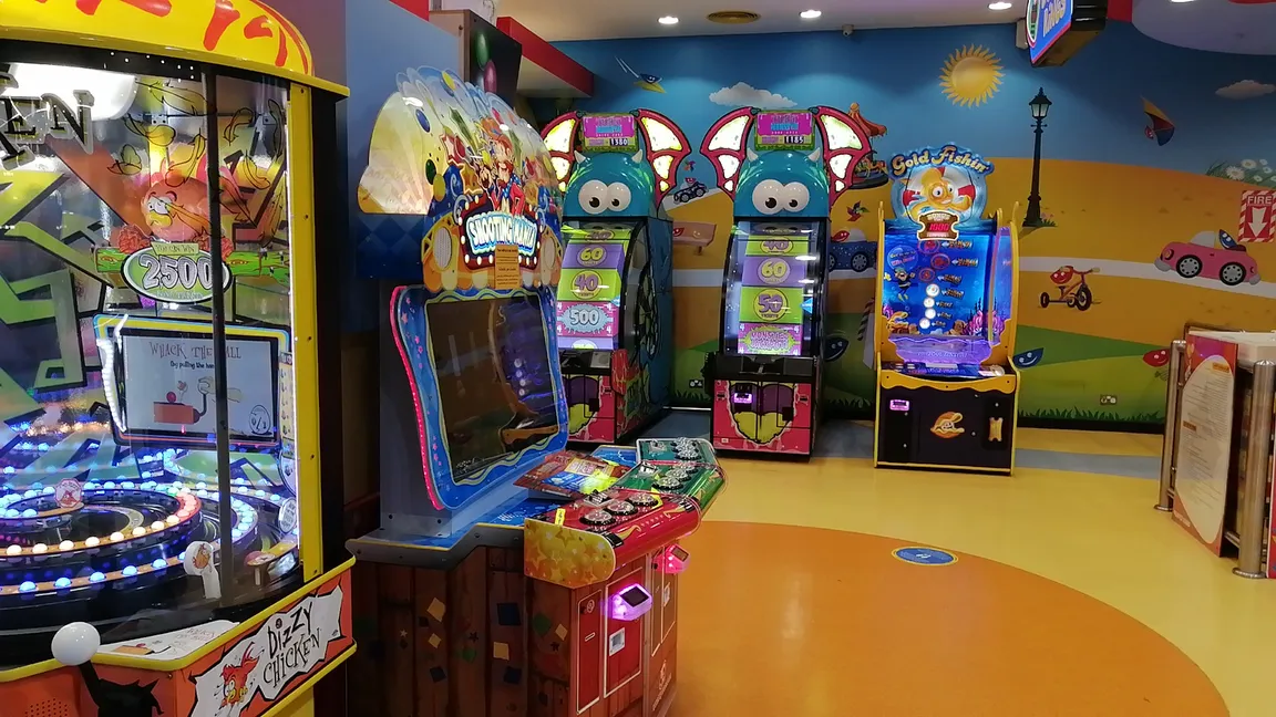 Fun City - Oasis Mall