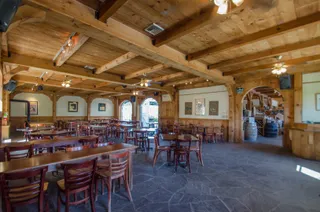 Warwick Valley Winery, Distillery & Orchard