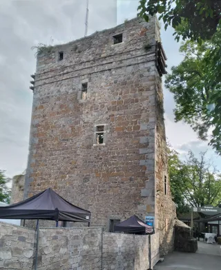 Burg Wilhelmstein, Restaurant & Freilichtbühne Würselen (nahe Aachen)