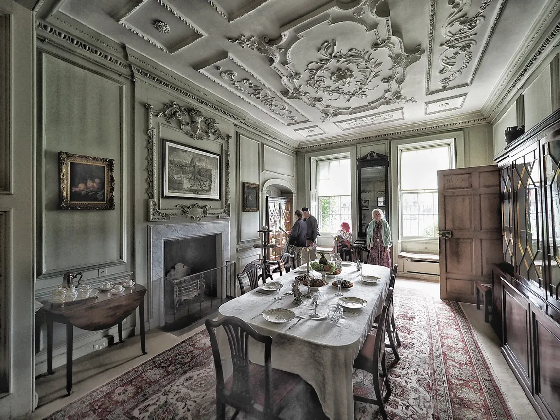 National Trust - Mompesson House