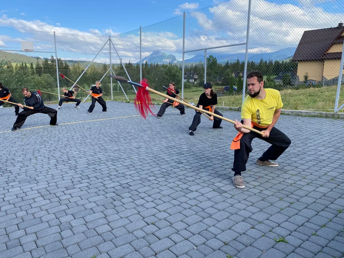 Centrum Sportu i Szkoła Sztuk Walki IRBIS