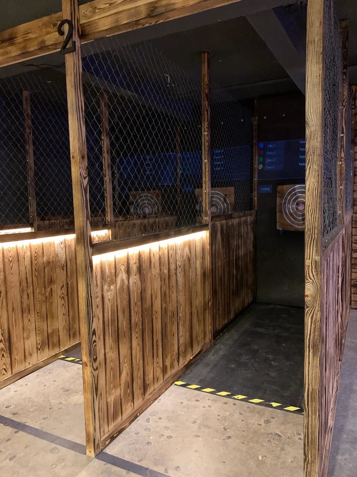 Wiking Club - Axe Throwing Wrocław