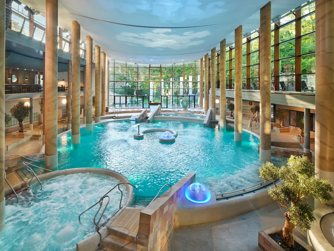 Carolus Thermen