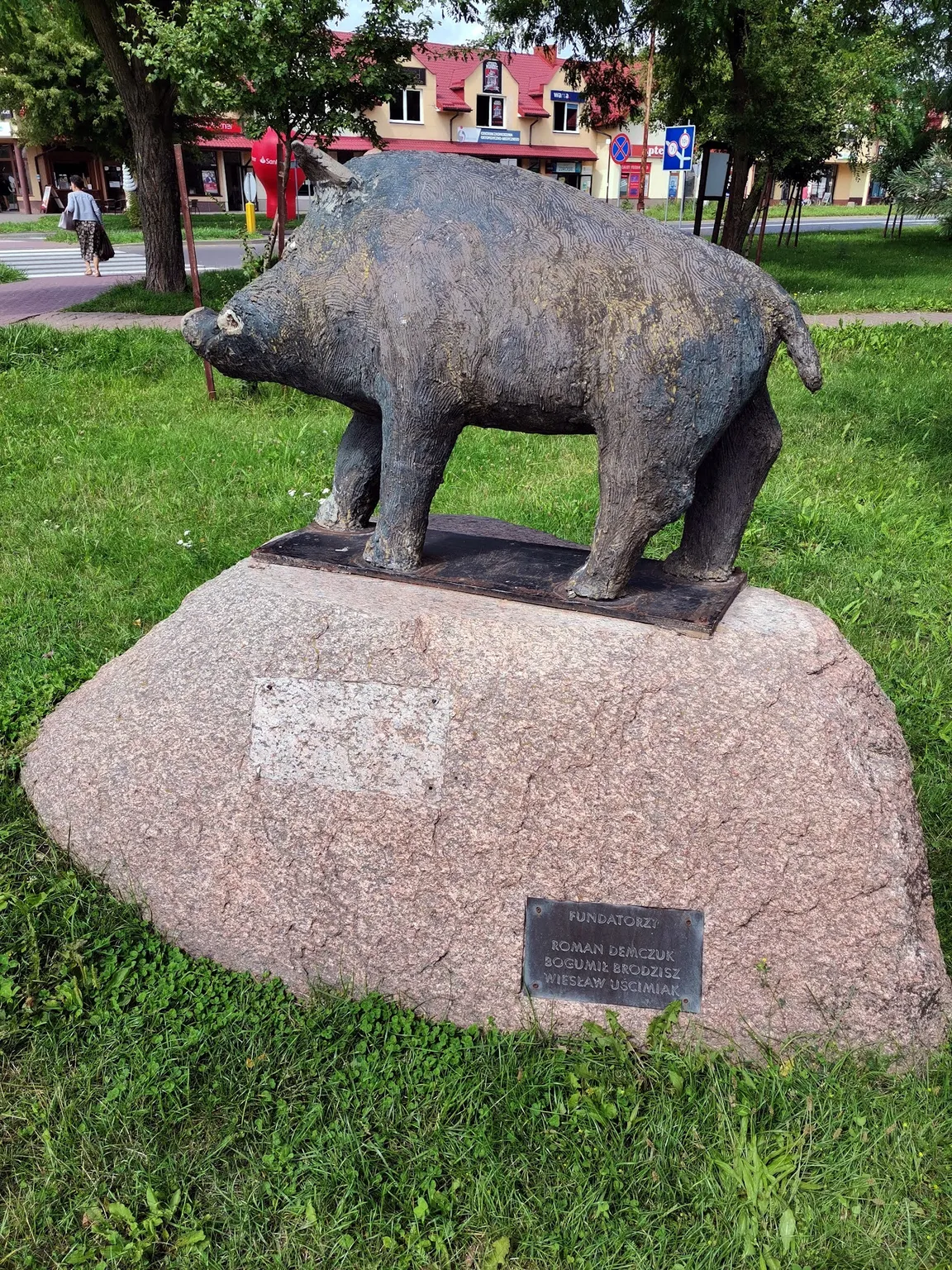 Pomnik dzika