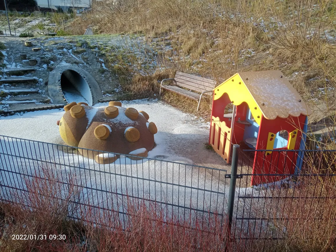 Zielona Dolina Park Zabaw - Hossa