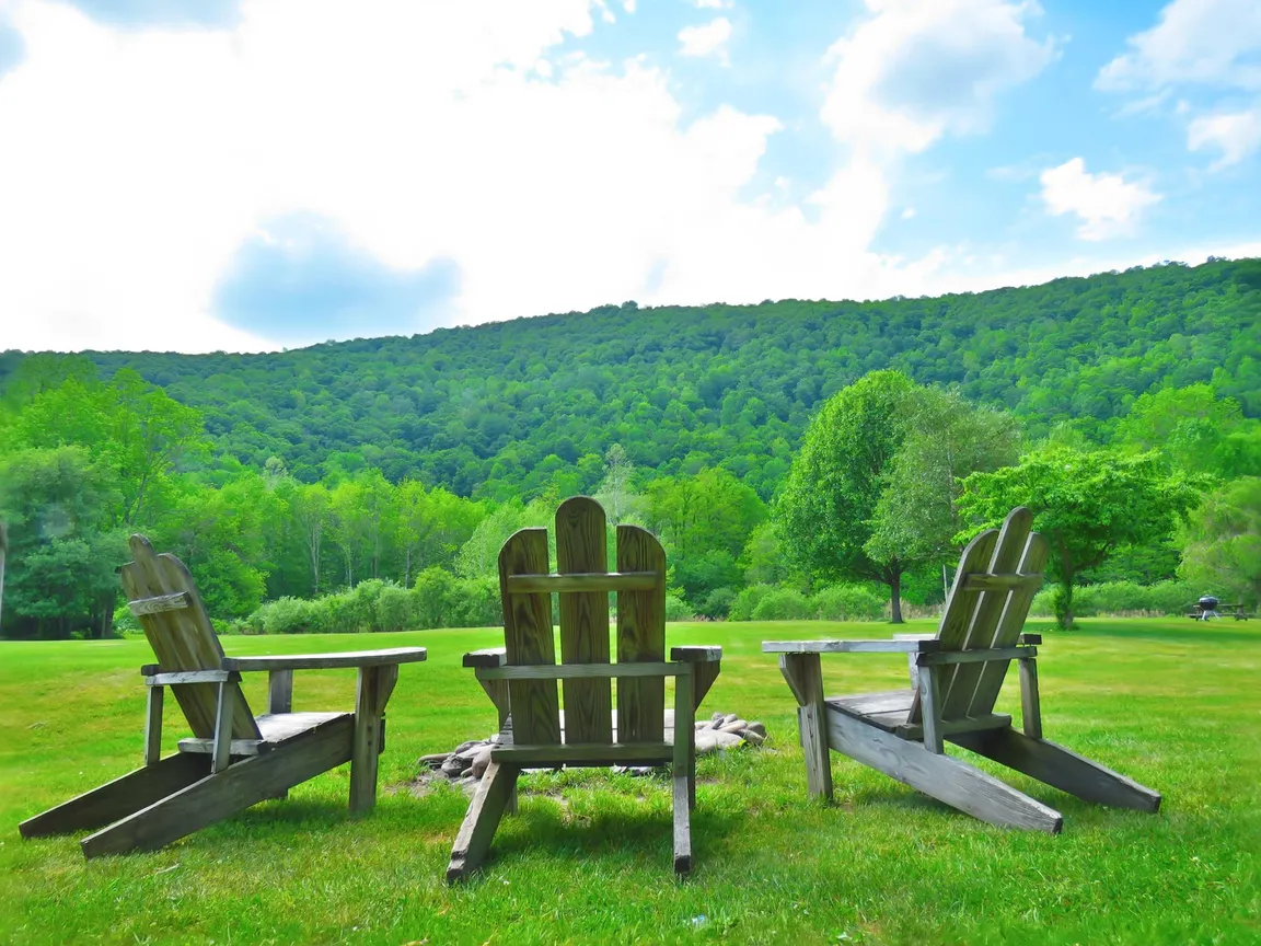 Cold Spring Lodge & Cabins