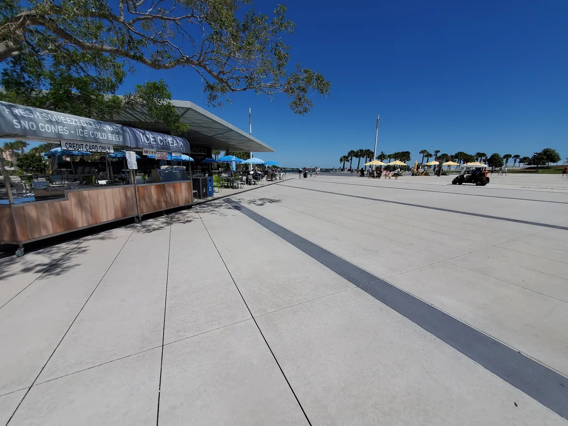 Tampa Bay Watch Discovery Center