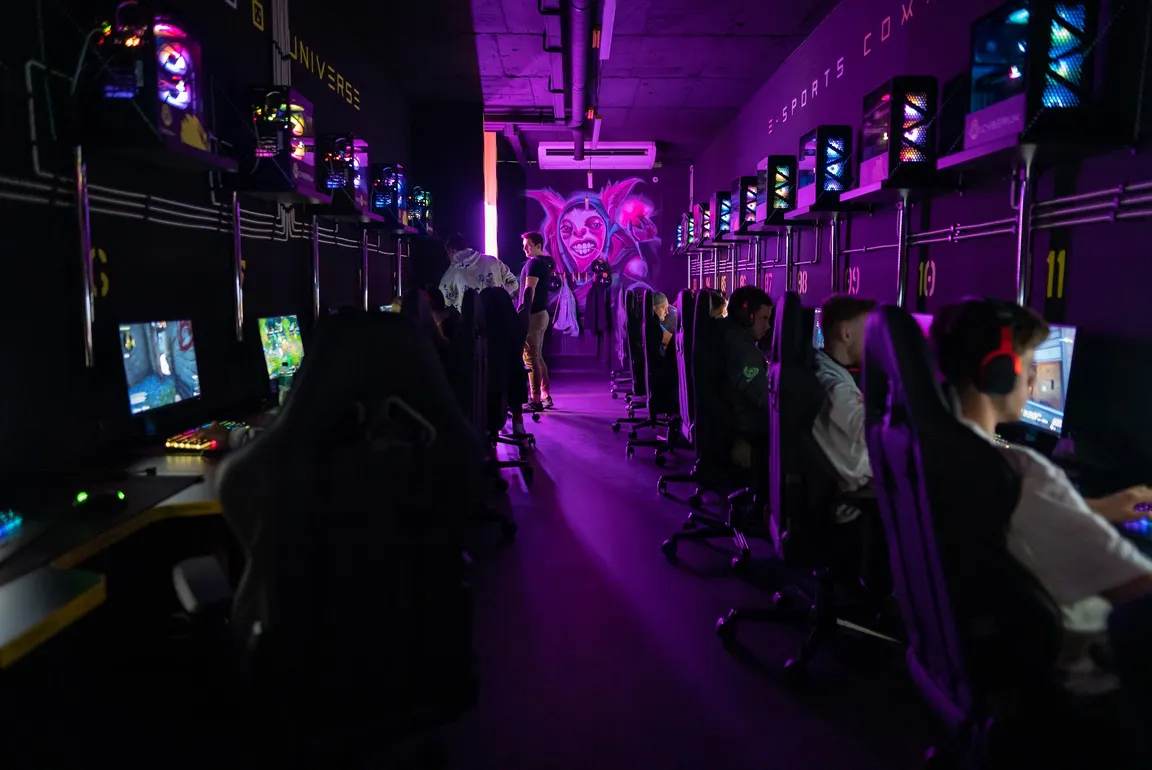 Cyberium Arena Gamingowa - Kafejka internetowa - Gaming House