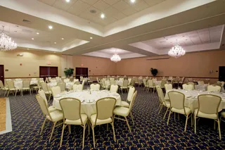 Best Western Plus Ticonderoga Inn & Suites