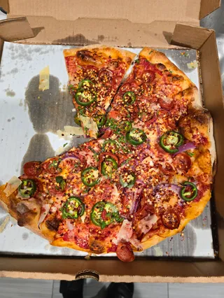Mootz Pizzeria + Bar