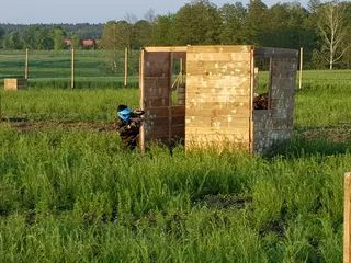 Pole paintballowe Best Fun