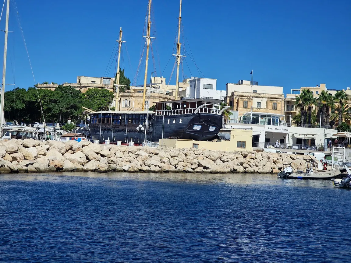 Ta Xbiex Marina Yacht