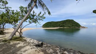 Mae Haad Beach
