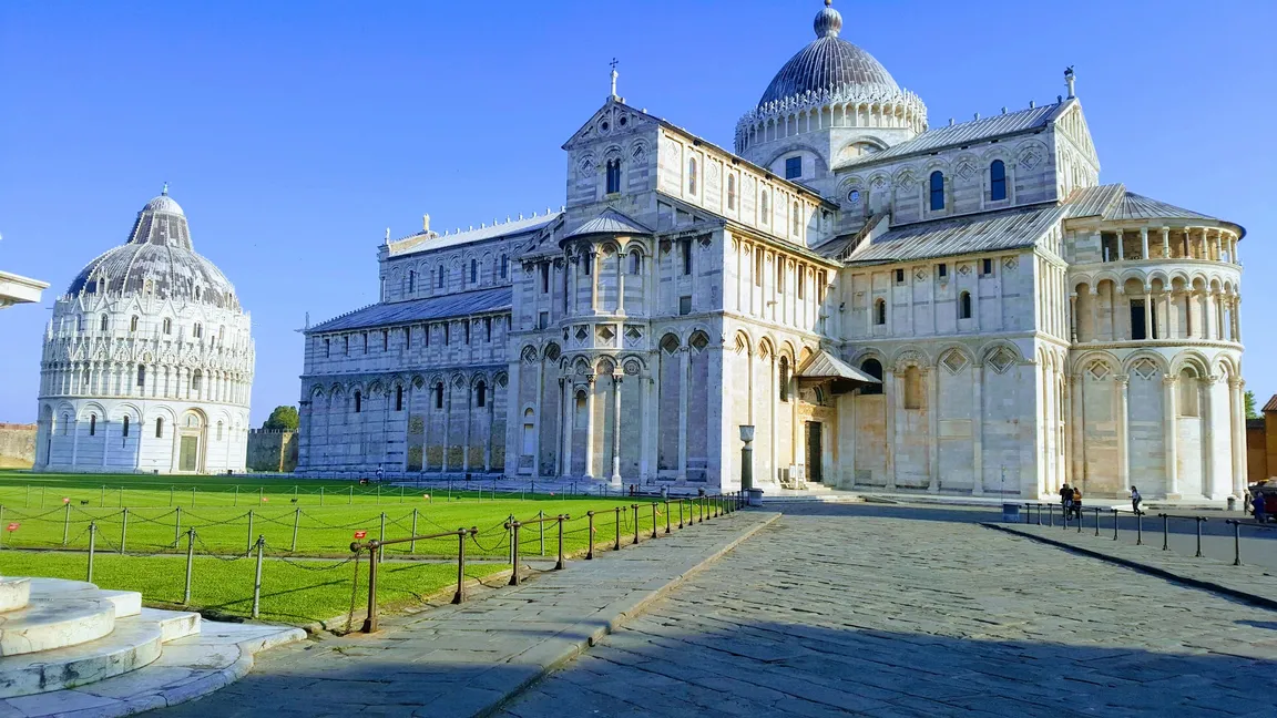 Piazza del Duomo w Pizie
