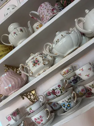 The Vintage Tea