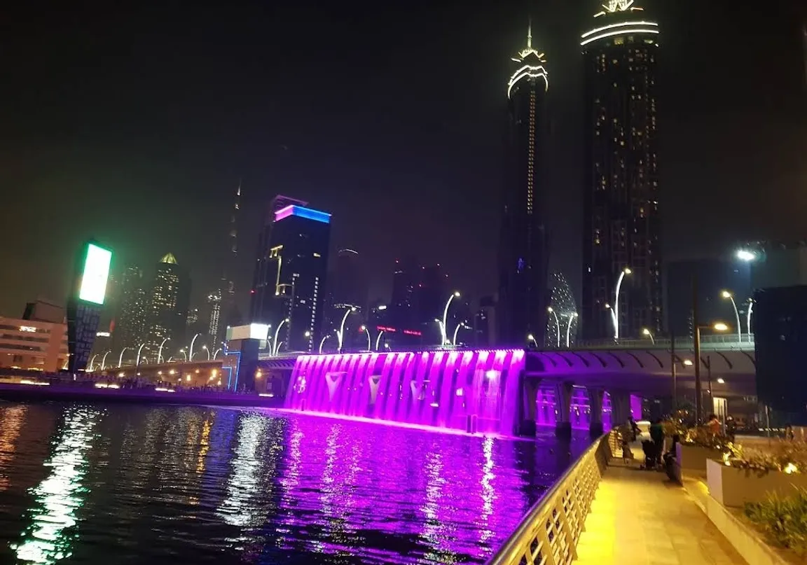 Dubai Waterfall