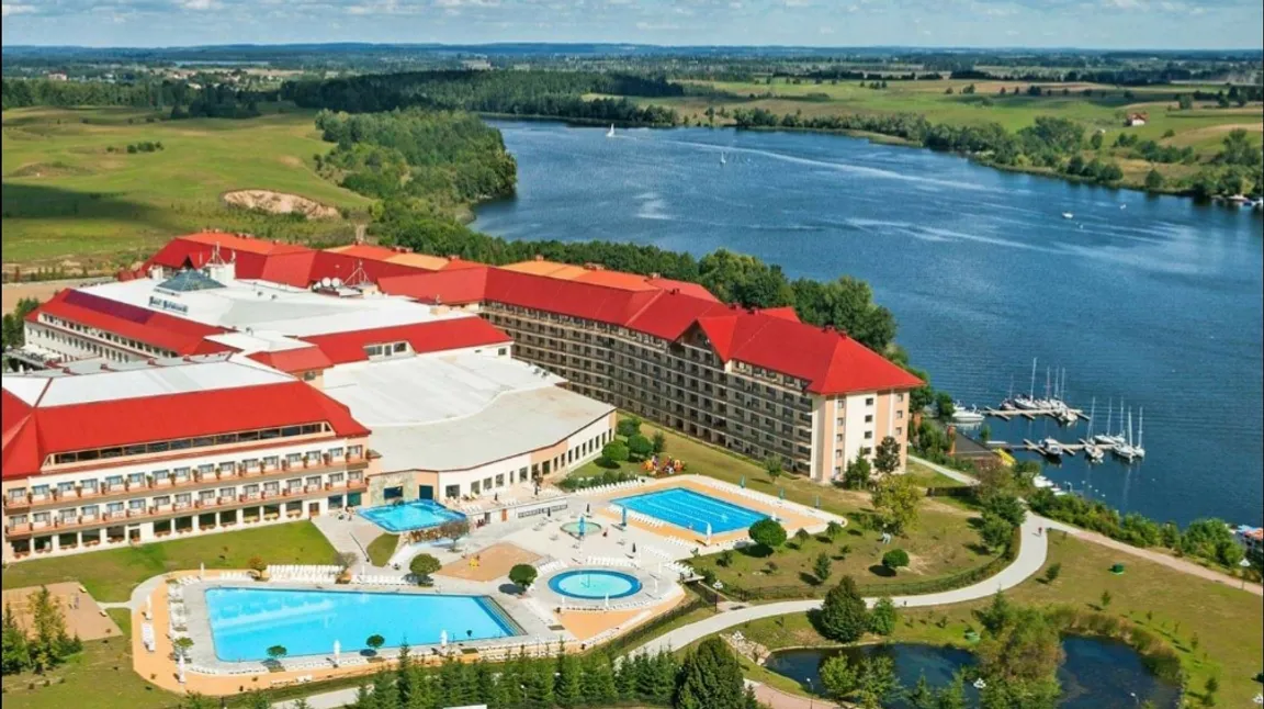 HOTEL GOŁĘBIEWSKI w Mikołajkach