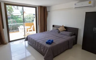 P&T Hostel and Guesthouse