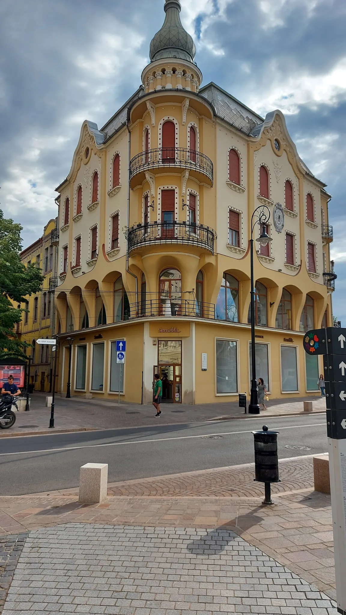 "Moskovits" Palace
