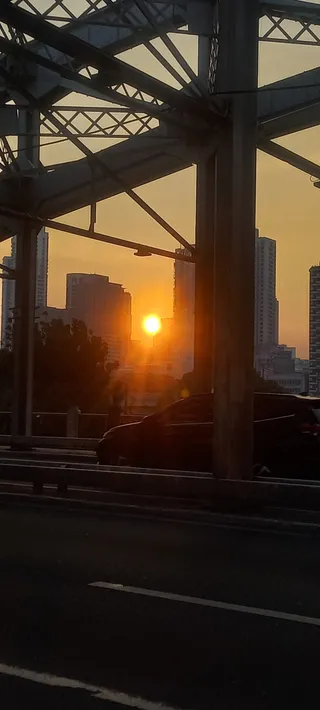 Sunset@QuezonBridge