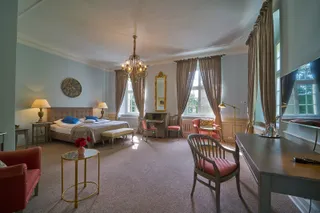 Hotel Restauracja - Pałac Łomnica
