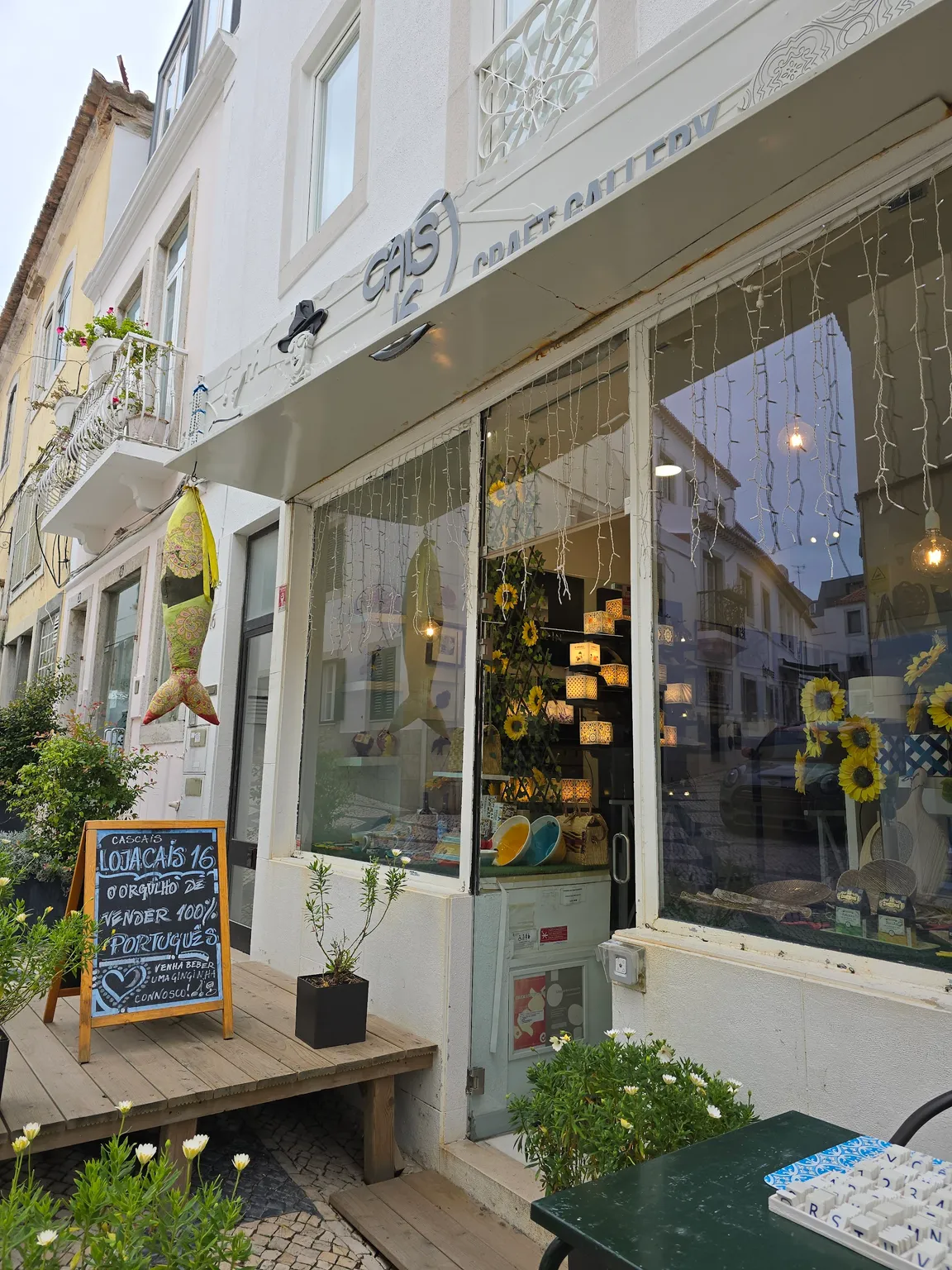 Cais 16 - Craft Gallery