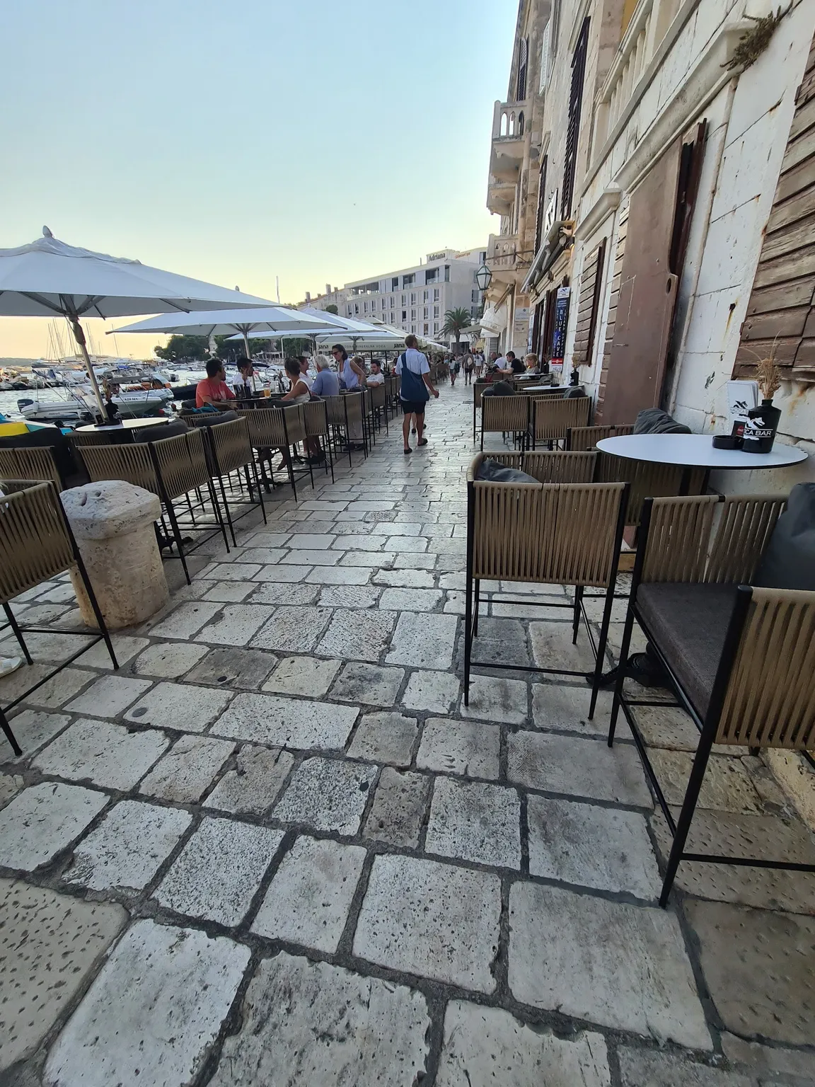 Nautica Bar