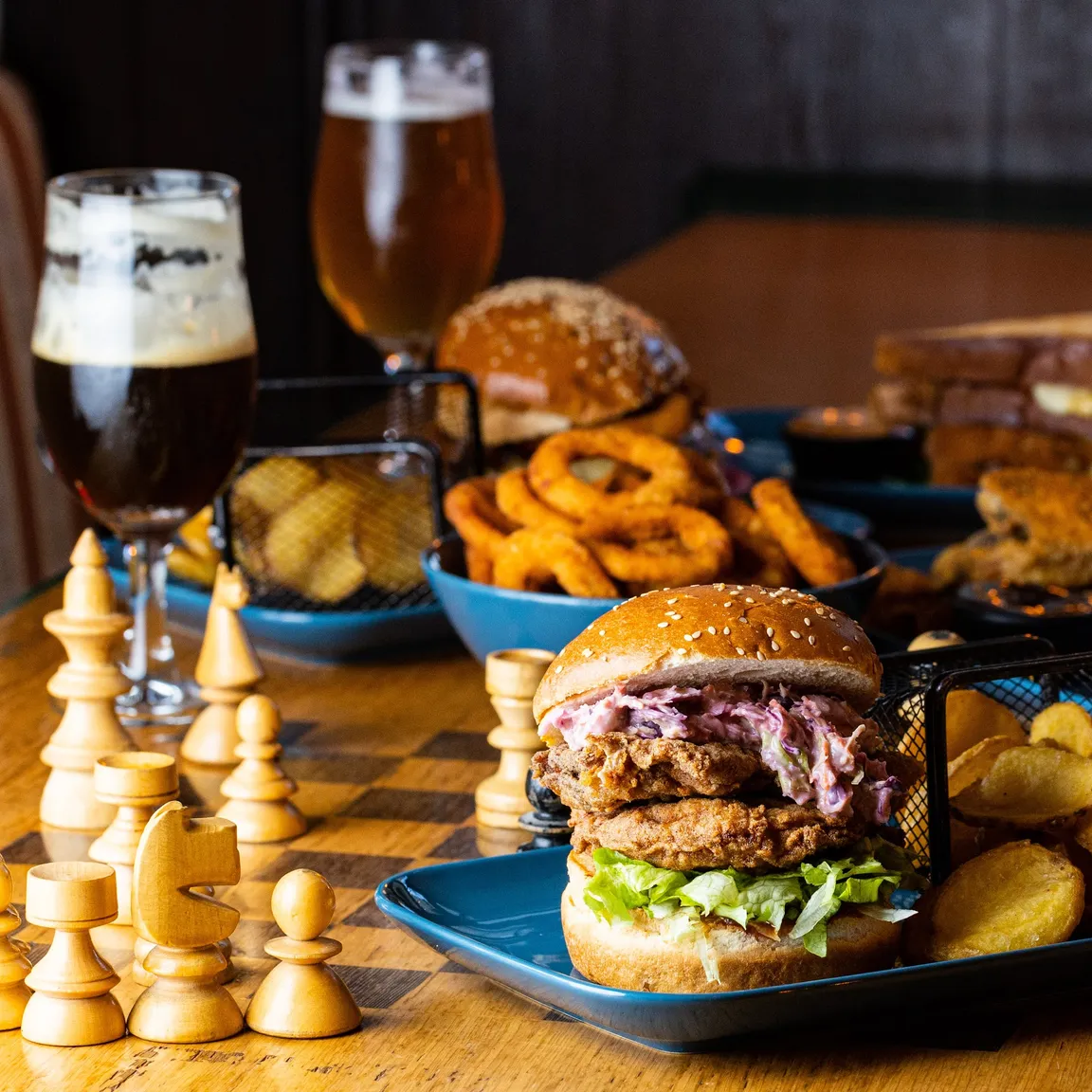 King’s Caffe food pub