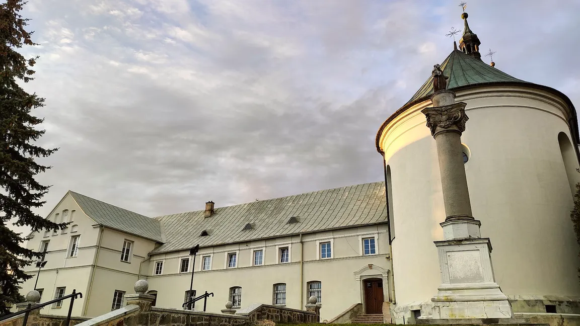 Klasztor Ojców Bernardynów w Piotrkowie Trybunalskim